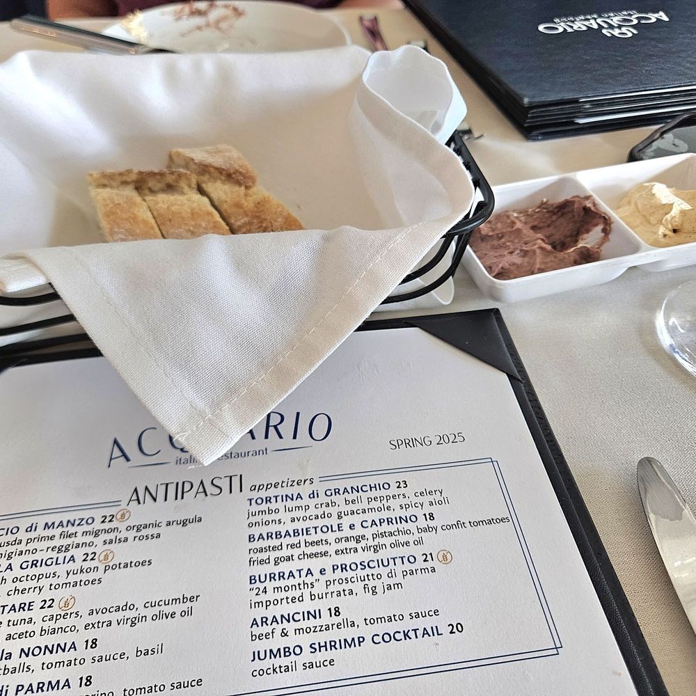 Acquario Italian Restaurant - Complimentary bread and olive tempenaid - Italian Near Me - Keller, Texas