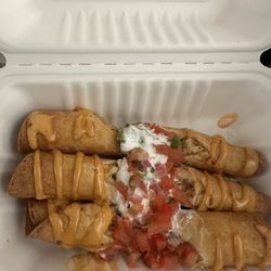 Don Panchito Mexican Grill - Don P Hot Sauce