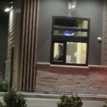 McDonalds - Rude Employee - Fast Food Near Me - Modesto, California McDonalds - Rude Employee - Fast Food Near Me - Modesto, California