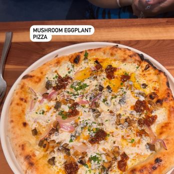 Mara - Pizza! - Mediterranean Near Me - Honolulu, Hawaii