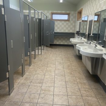 I-85 Davidson County Rest Area - CLEAN restrooms (yay!) - Rest Stops Near Me - Thomasville, North Carolina