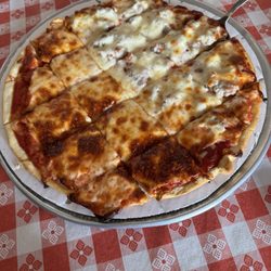 Rocky's Pizza & Restaurant