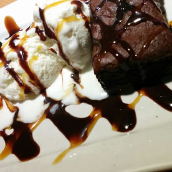 Boston Pizza - Pizza Near Me - Surrey, British Columbia