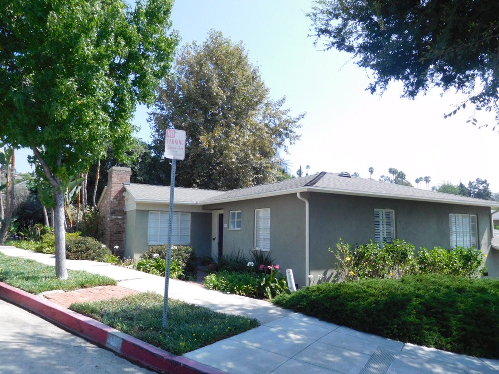 Slide of United Roofing