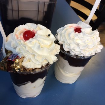 Captain Sundae - Ice Cream & Frozen Yogurt Near Me - Holland, Michigan