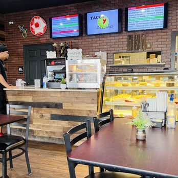 Tacos y Ceviches - Interior view. - Mexican Near Me - Fort Myers, Florida