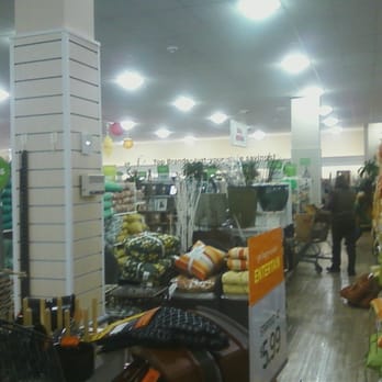 Home Goods - Home Decor Near Me - Avon, Connecticut