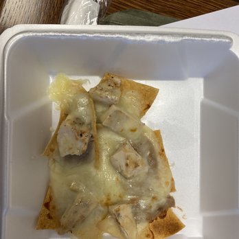Alicia's Mexican Grille - 1/2 Nachos al Carbon. Disappointed - Mexican Near Me - Spring, Texas