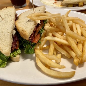 Putah Creek Cafe - 06.20.21 BLT - Breakfast & Brunch Near Me - Winters, California