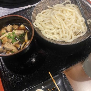 Udon Yonpachi - Signature dipping sauce udon - Japanese Near Me - Honolulu, Hawaii