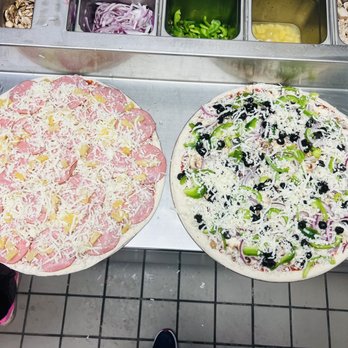 Pizza Guys - Pizza Near Me - Petaluma, California Pizza Guys - Pizza Near Me - Petaluma, California