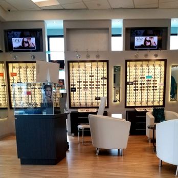 CustomEyes Pearland - Waiting area - Optometrists Near Me - Pearland, Texas CustomEyes Pearland - Waiting area - Optometrists Near Me - Pearland, Texas