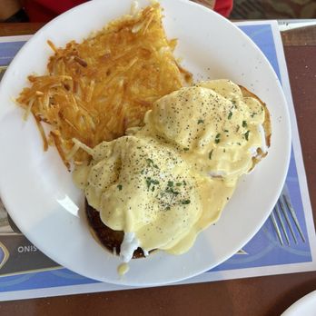 Riverview Restaurant - Eggs, Benedict eggs way overcooked - American Near Me - Laughlin, Nevada Riverview Restaurant - Eggs, Benedict eggs way overcooked - American Near Me - Laughlin, Nevada