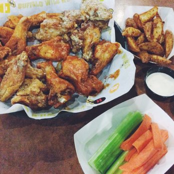 Buffalo Wild Wings - Wings and wedges - Chicken Wings Near Me - Austin, Texas Buffalo Wild Wings - Wings and wedges - Chicken Wings Near Me - Austin, Texas
