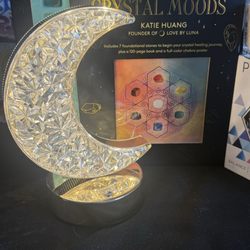 Crescent Moon reading