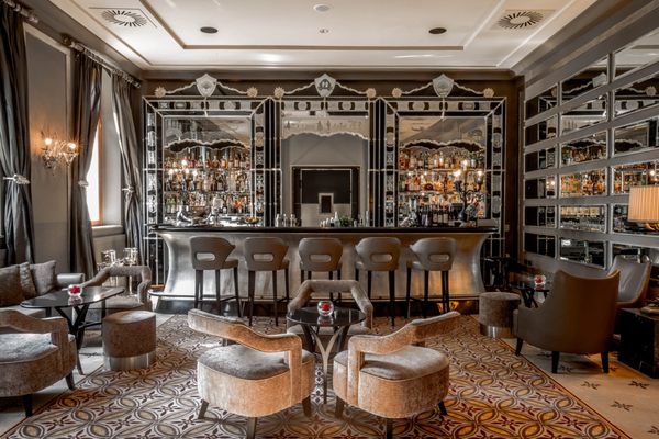 Clemente Bar by null