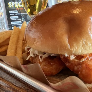 Mad For Chicken - BBQ Chicken Sandwich - Korean Near Me - Forest Hills, New York Mad For Chicken - BBQ Chicken Sandwich - Korean Near Me - Forest Hills, New York