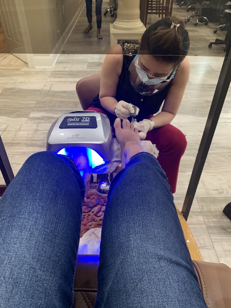 FABULOUS NAILS Updated June 2024 16 Reviews 2803 S Sherwood Forest Blvd, Baton Rouge