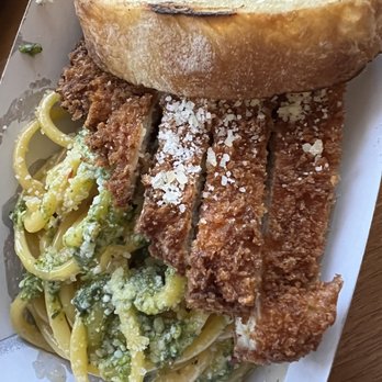 Chow Bella - Lemon Buccatini with Chicken - Food Trucks Near Me - James Island, South Carolina
