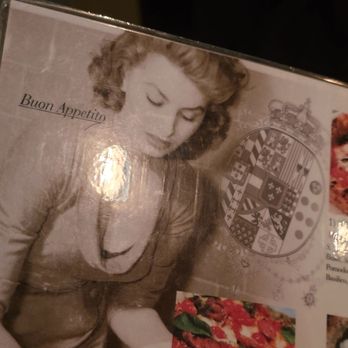 Naples 15 - Italian Near Me - Madison, Wisconsin