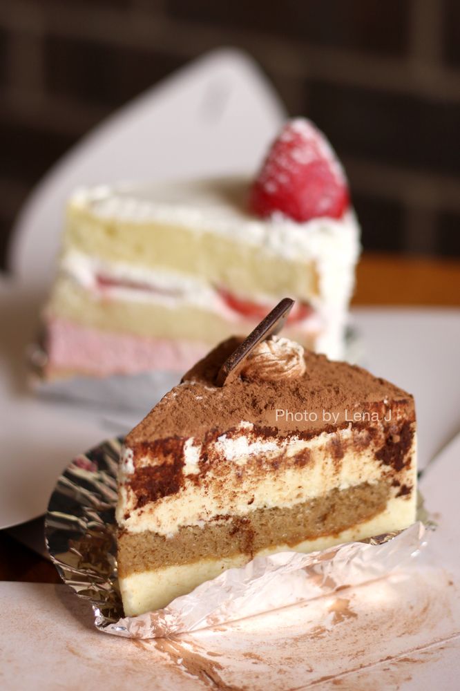 SUNMERRY BAKERY Updated July 2024 877 Photos & 244 Reviews 561 US 1, Edison, New Jersey