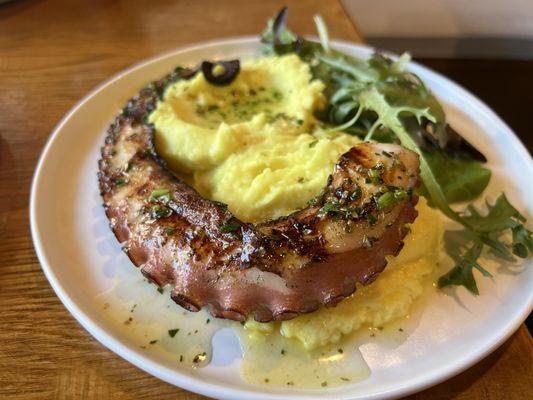 Smyrna Mediterranean Mezze Grill by null