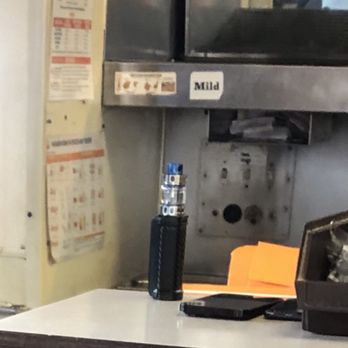 Popeyes Louisiana Kitchen - Vape - Chicken Wings Near Me - Fairview Heights, Illinois