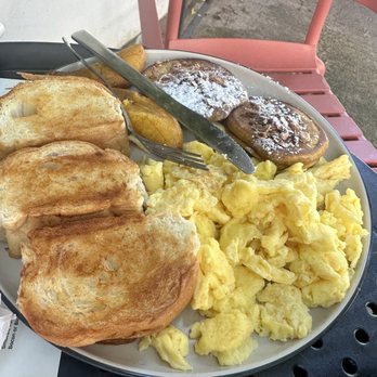 Tostado - Pancakes, toast, eggs and plantain - Cafes Near Me - San Juan, Puerto Rico