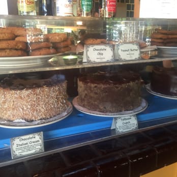 Empire Cafe - Enticing desserts - Breakfast & Brunch Near Me - Houston, Texas