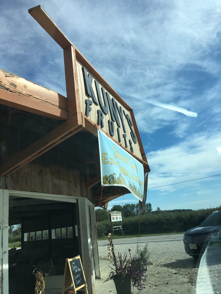Kuny's Market South Meadow Logo