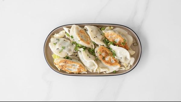 Hungry Dumpling House by null