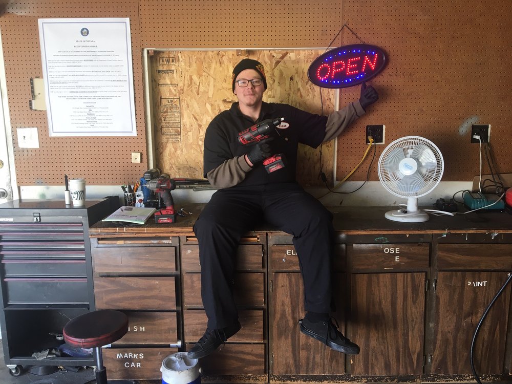 LOU’S AUTO REPAIR Updated September 2024 10 Photos 222 South 17th St, Las Vegas, Nevada