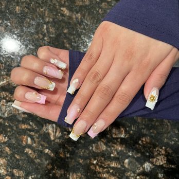 Luxe Nail Bar - Nail Salons Near Me - Victorville, California Luxe Nail Bar - Nail Salons Near Me - Victorville, California