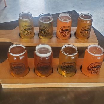 Three Stacks and a Rock Brewing - Great beer - Breweries Near Me - Morro Bay, California
