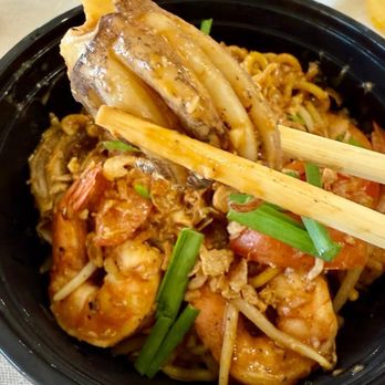 Shioketh - Punggol Mee Goreng - Singaporean Near Me - Honolulu, Hawaii