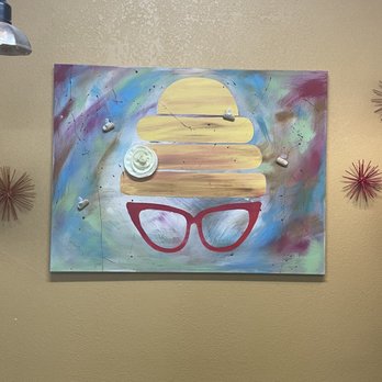 Beehive Salon - Beehive Logo - Hair Salons Near Me - Edmond, Oklahoma