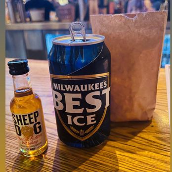 Culinary Dropout - Double Blind is fun, albeit low end alcohol - New American Near Me - Tempe, Arizona