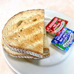 Perry's Cafe & Deli - Toast