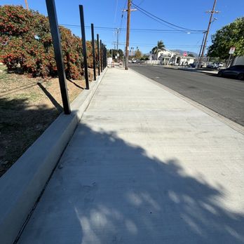 Sheldon Arleta Park - New sidewalk. Beginning of a new fence. - Parks Near Me - Los Angeles, California Sheldon Arleta Park - New sidewalk. Beginning of a new fence. - Parks Near Me - Los Angeles, California