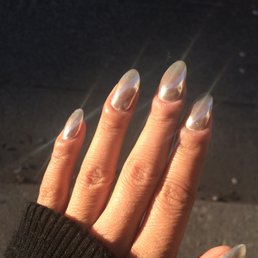 Chrome nails Chrome nails