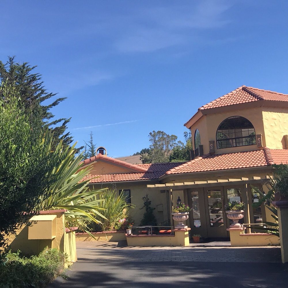 Sonoma Coast Villa - The front entrance to Sonoma Coast Villa. - Hotels Near Me - Bodega, California Sonoma Coast Villa - The front entrance to Sonoma Coast Villa. - Hotels Near Me - Bodega, California