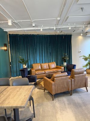 Golden Thyme Restaurant & Bar by null