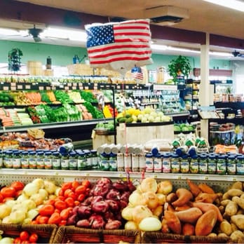Eddie's Country Store - Produce - Grocery Near Me - Pinetop-Lakeside, Arizona
