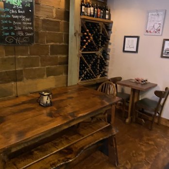 Clarks Run Creek - Seating - Specialty Food Near Me - North Utica, Illinois