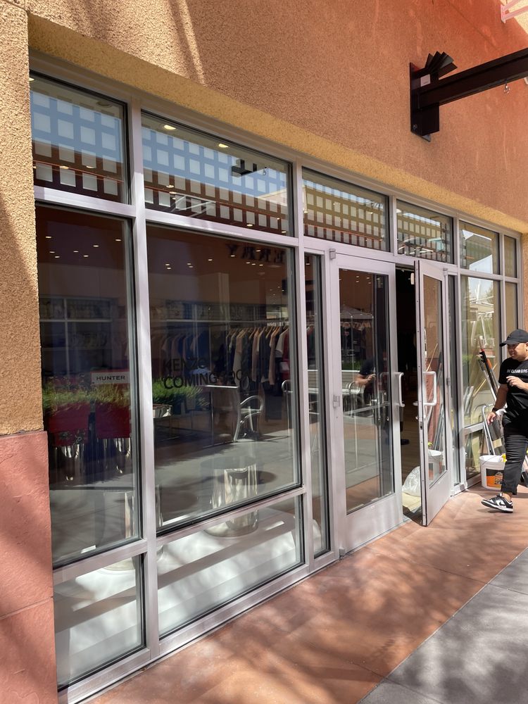 Office Cleaning THE CLEAN GUYS Updated October 2024 46 Photos