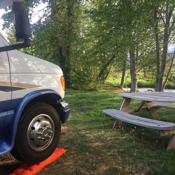 Holiday Rv Park - Campsite - RV Parks Near Me - Phoenix, Oregon Holiday Rv Park - Campsite - RV Parks Near Me - Phoenix, Oregon