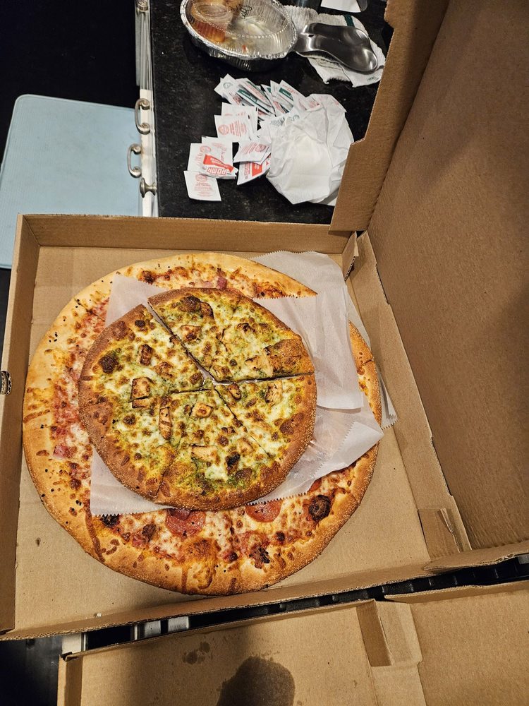 IO PIZZA Updated May 2024 12 Reviews 1101 Ocean Blvd, Isle of