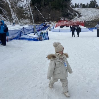 Yetis Snow Play Updated February 2026 19 Photos 20 Reviews