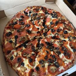 The  Filling Station - Large, pepperoni, black olives, mushrooms