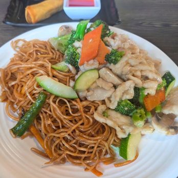 369 Ramen & Chinese Food - Chicken with Vegetables and a side of Chow Mein - Ramen Near Me - Poway, California 369 Ramen & Chinese Food - Chicken with Vegetables and a side of Chow Mein - Ramen Near Me - Poway, California